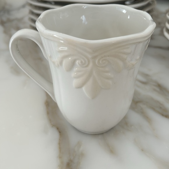 12 lenox butlers pantry mugs - Picture 2 of 4
